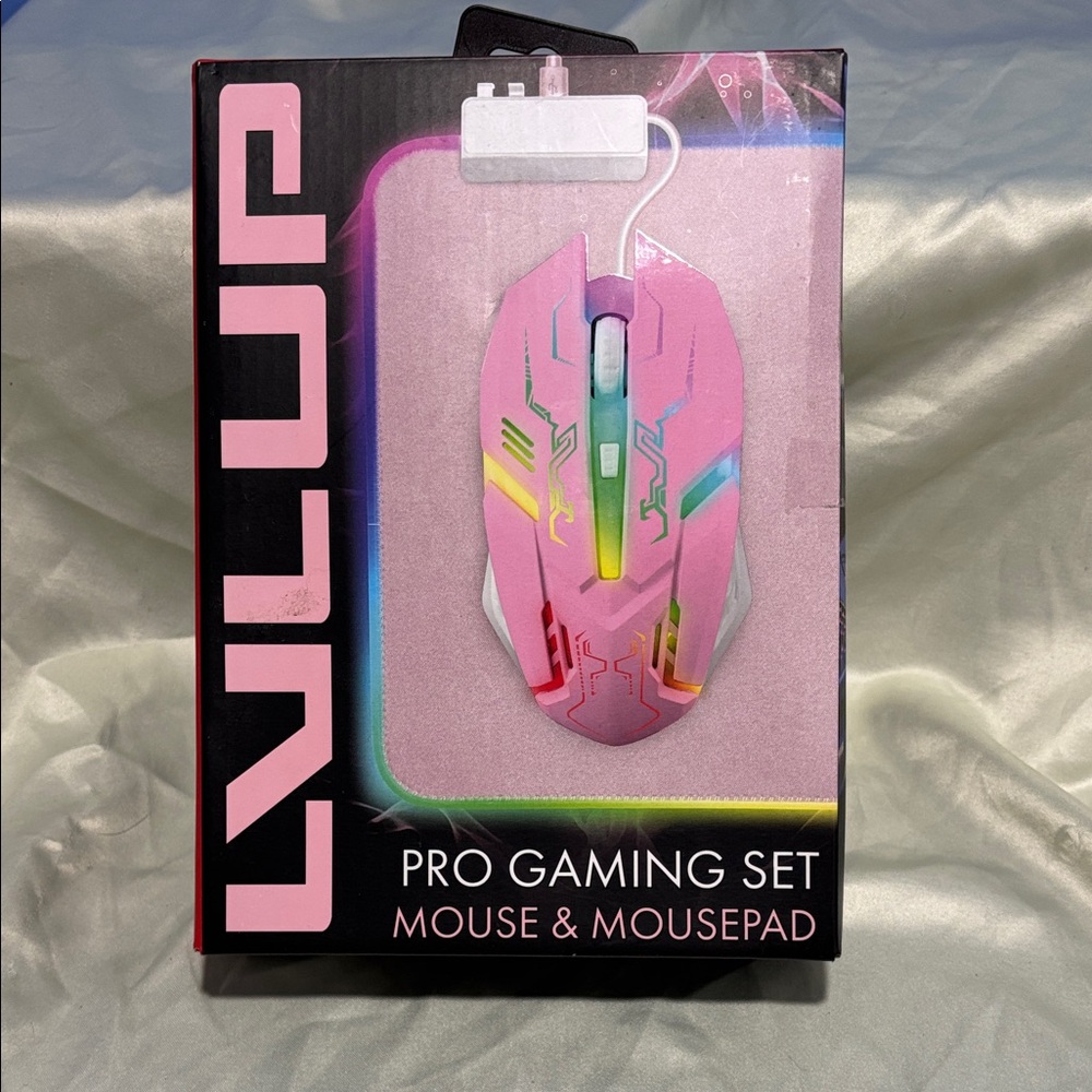 LVLUP Pro Gaming Mouse and Mousepad Set - Pink
